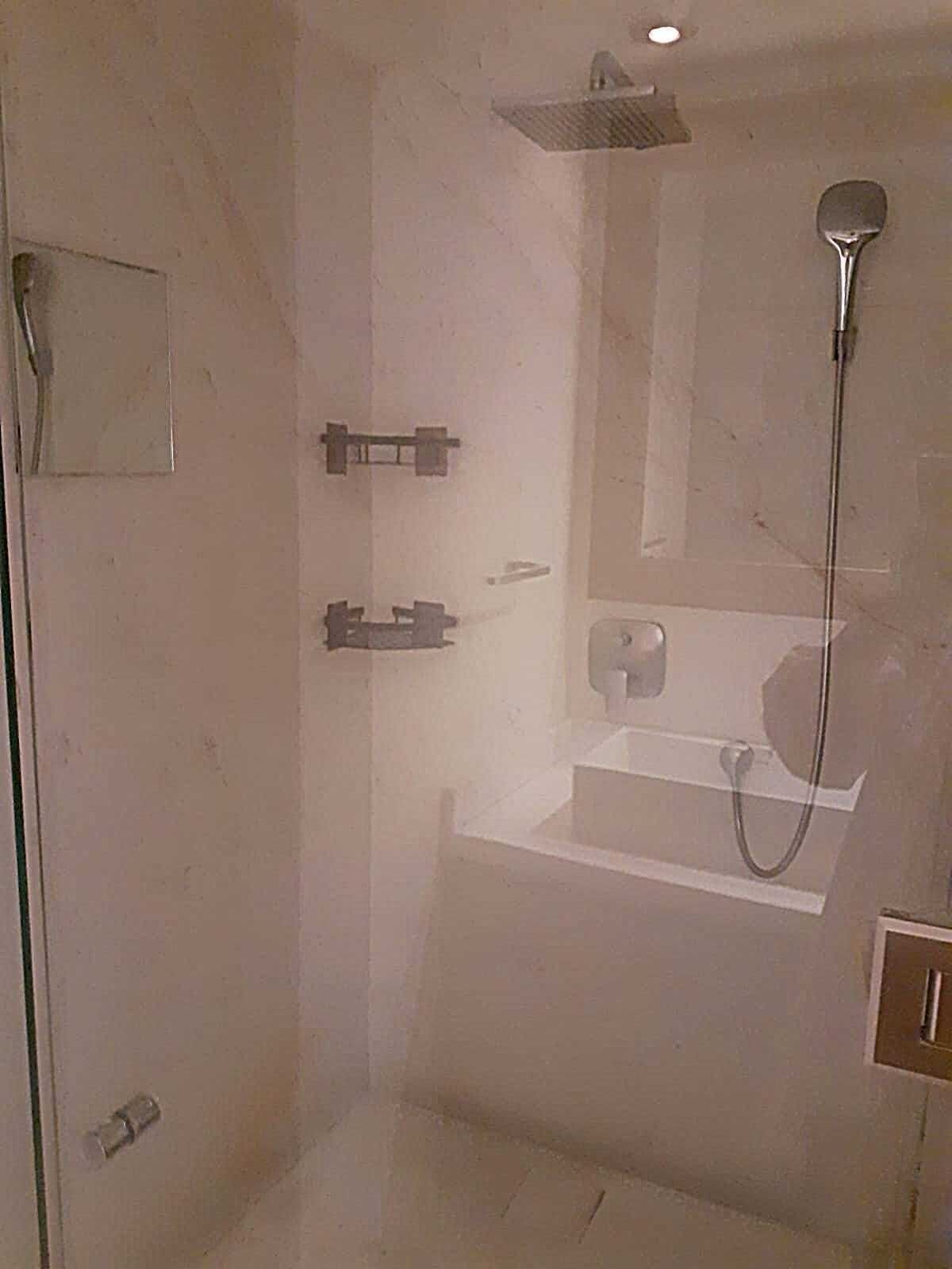 10 de 28: Baño Recamara Principal