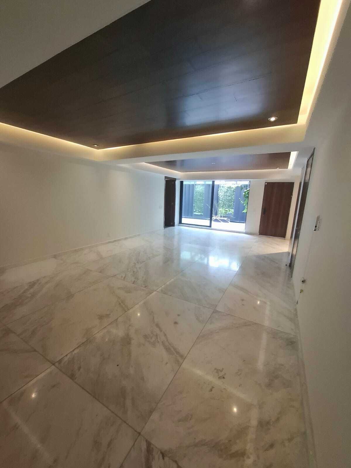 2 de 28: Sala-comedor