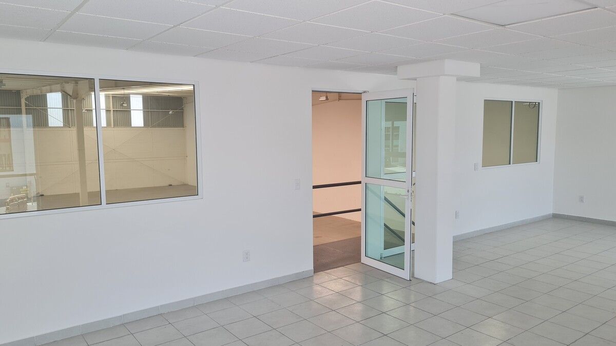 13 de 17: Renta Bodega 1,000 m2, Parque Industrial Tlacote
