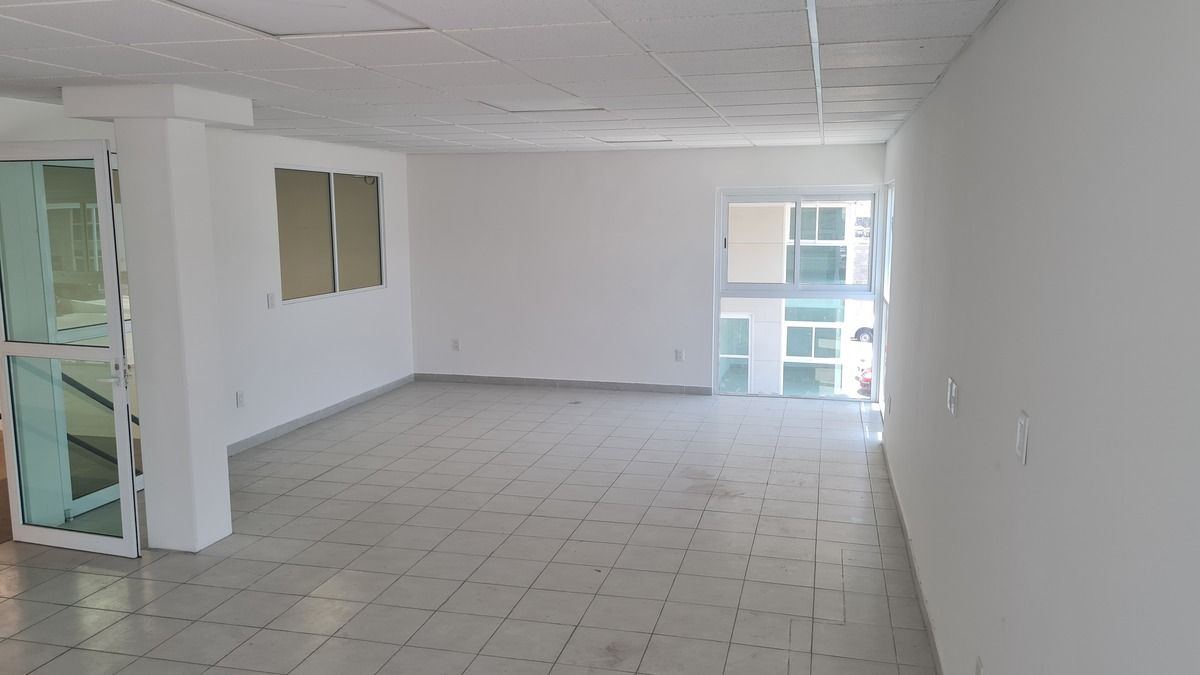 14 de 17: Renta Bodega 1,000 m2, Parque Industrial Tlacote