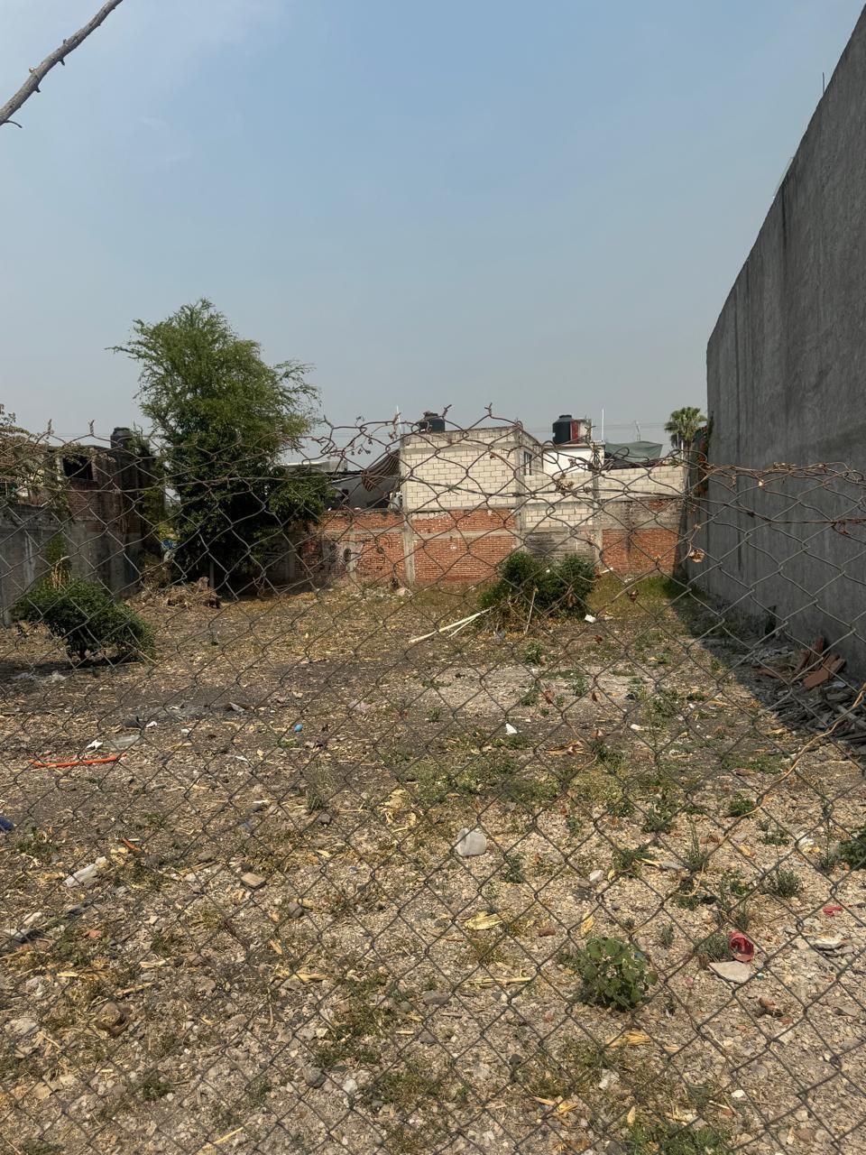 6 of 9: Terreno de entrega inmediata.