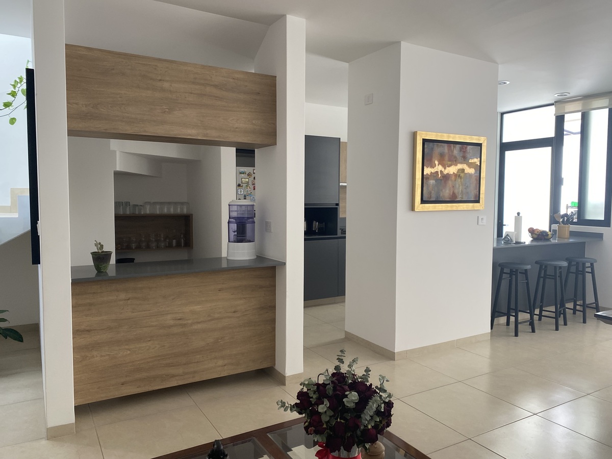 5 de 21: Cocina y Cava