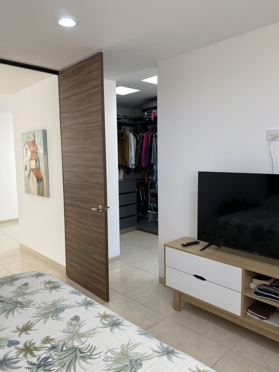 9 de 21: Walking Closet