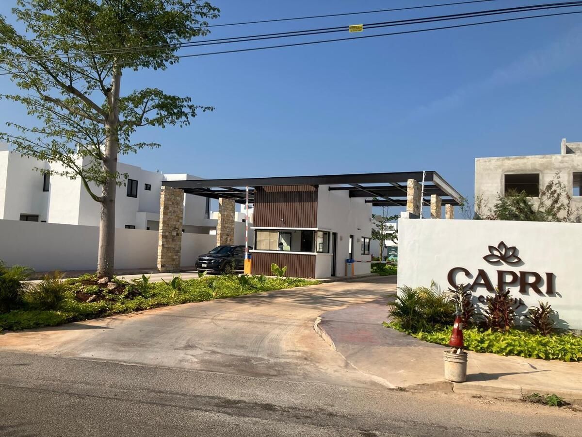 Casa en venta con alberca, paneles solares, 3 recámaras en privada, Mérida - foto 3