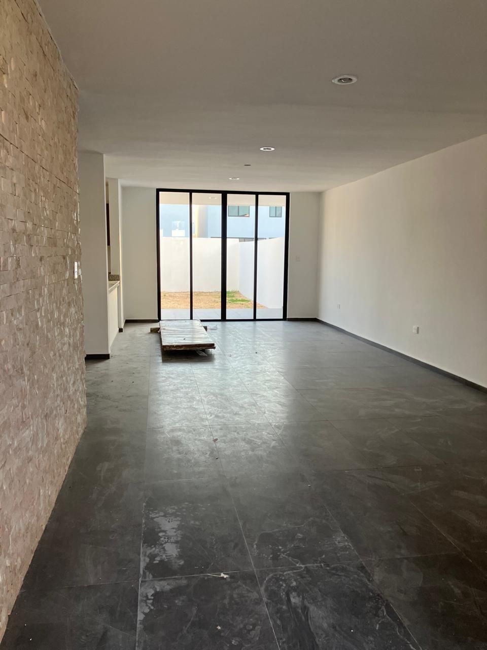 Casa en venta con alberca, paneles solares, 3 recámaras en privada, Mérida - foto 5