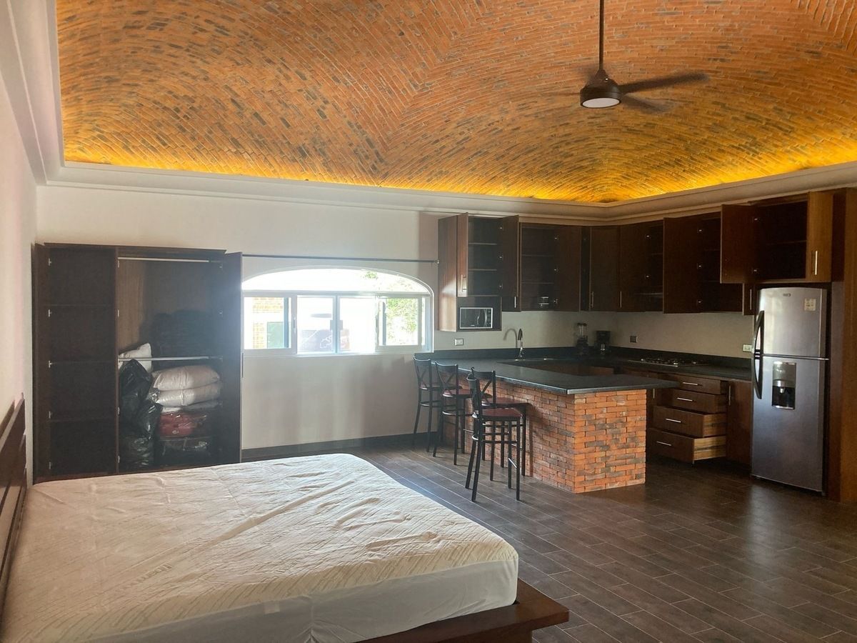 Apartment in Chapala Centro, Chapala, photo 2 of 16