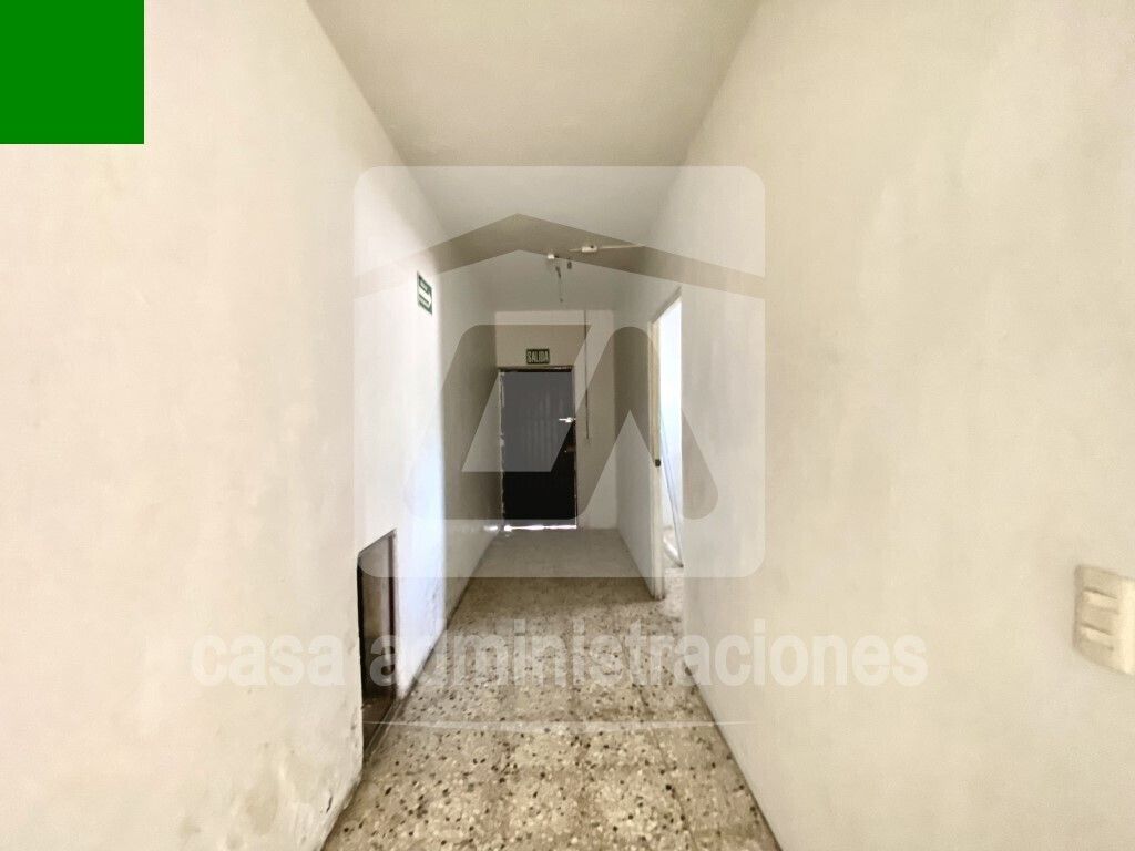8 de 28