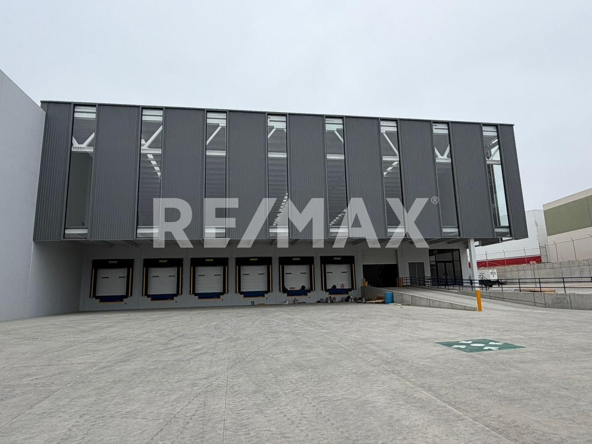 ARMAZÉM INDUSTRIAL PARA ALUGUEL DE 7.840 M2, EM OTAY, TIJUANA, foto 1 de 14