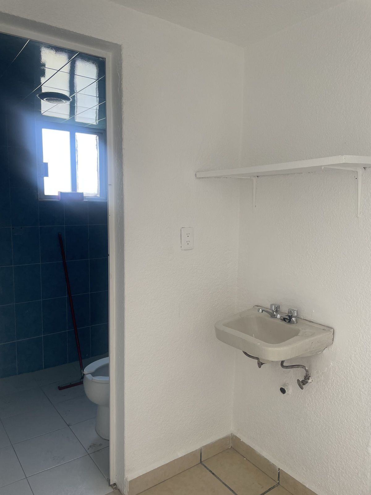 3 of 14: Baño completo