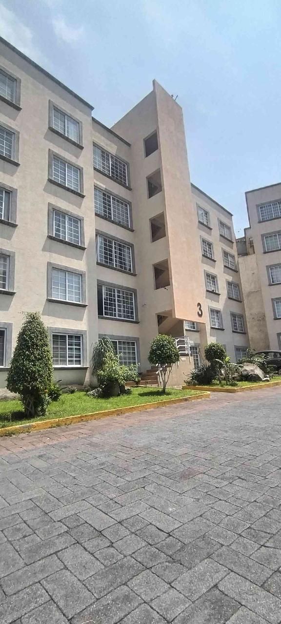 1 de 7: Fachada de Edificio
