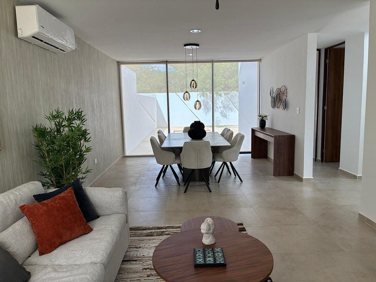 CASA EN VENTA EN PRIVADA ENCONKAL, MÉRIDA, YUCATÁN, foto 1 de 18