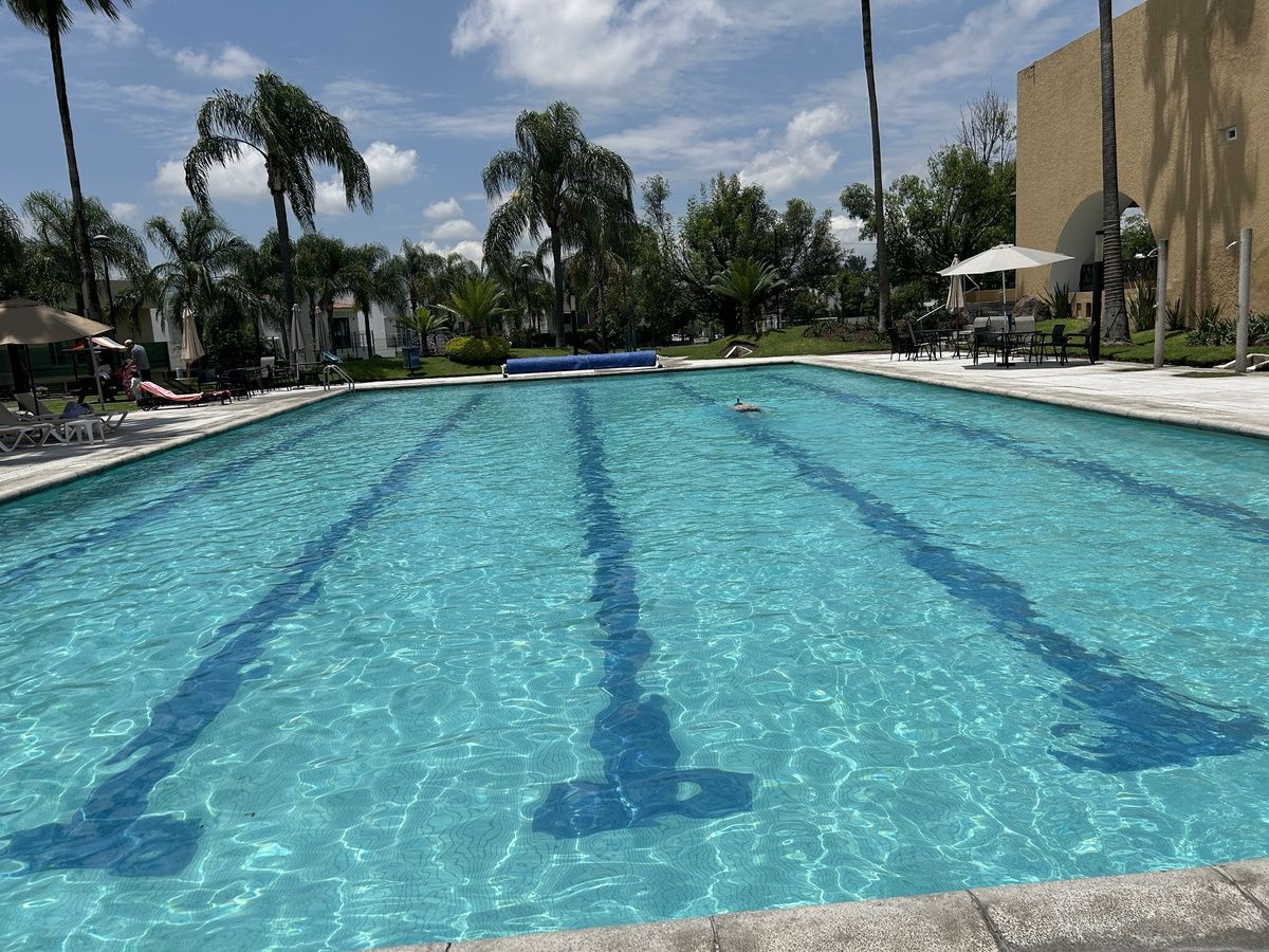 1 de 38: Casa en Renta en Provenza, junto a Punto Sur | Casa Club Inc