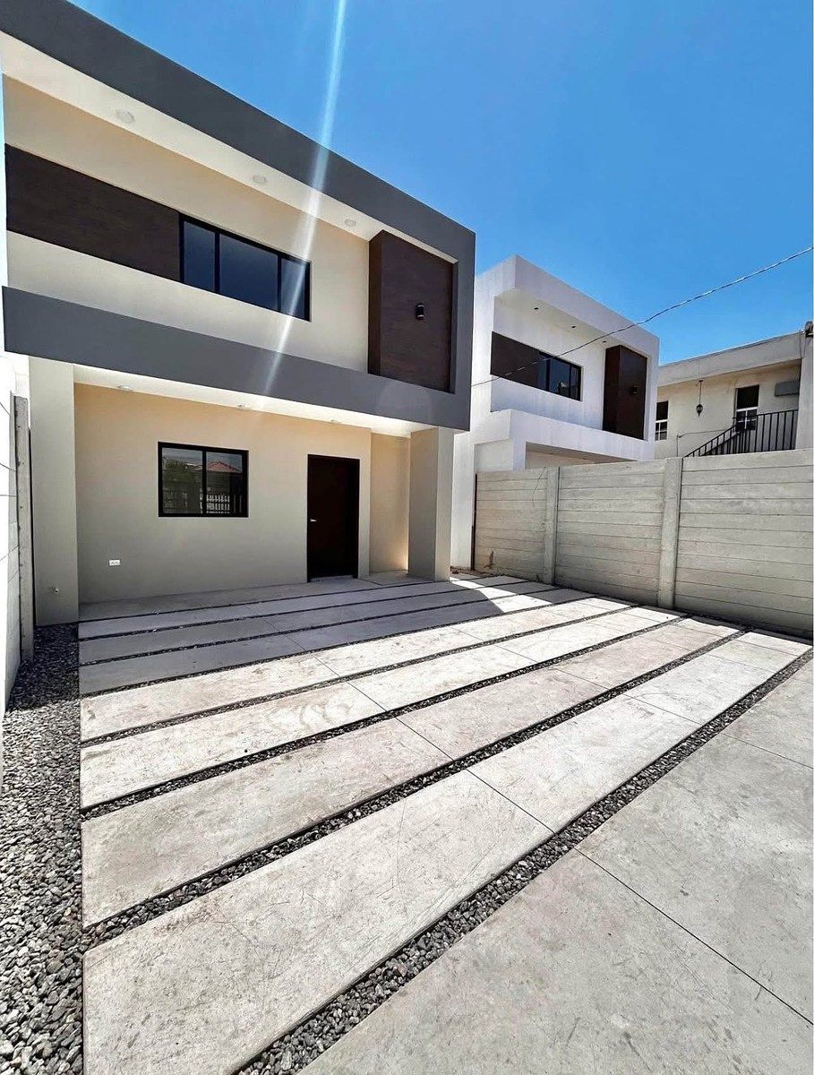 casa en venta en Col. Santa Maria