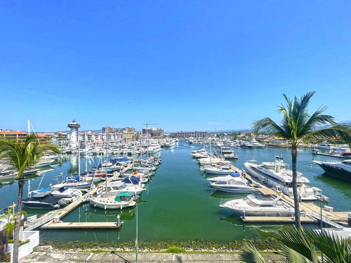 2 de 28: Espectacular vista a la marina