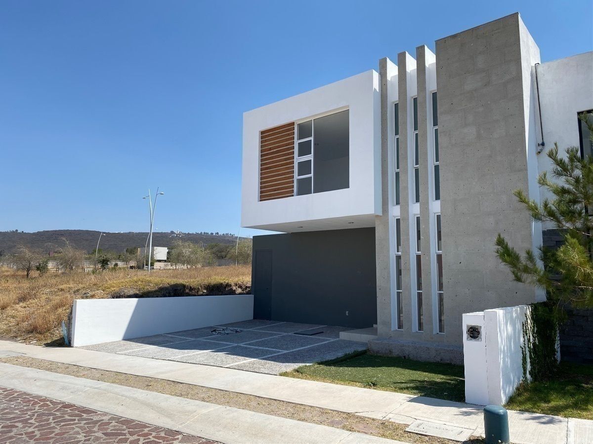 Casa Venta Privada El Encino Golf Jardín Huimilpan Queretaro - foto 1