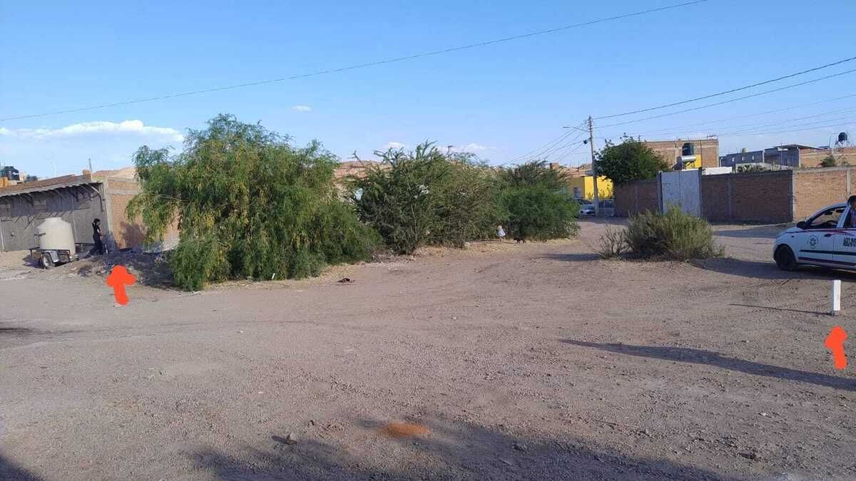 Terreno en venta en esquina en la colonia Amalia Solorzano