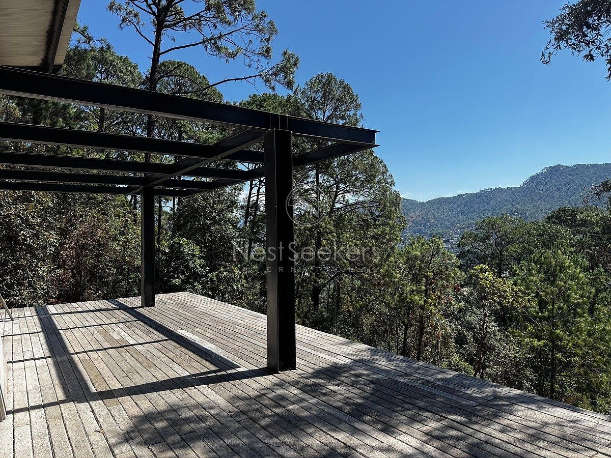 Casa em condomínio fechado em Avándaro, Valle de Bravo, foto 2 de 14