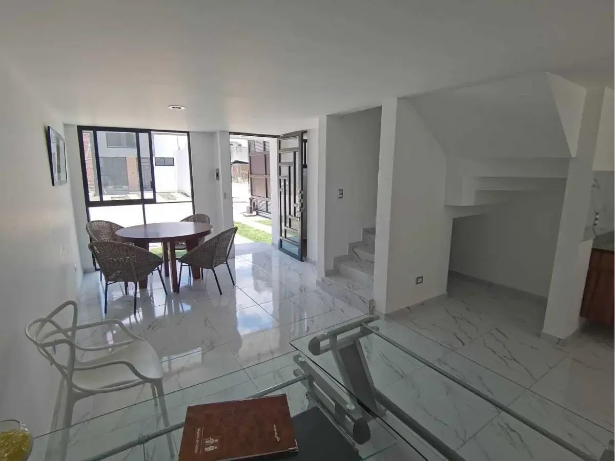 Casa en San Isidro Castillotla, Puebla, foto 2 de 19