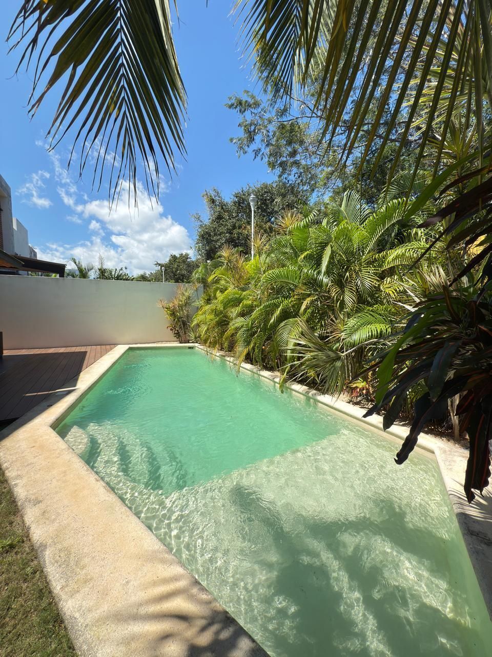 1 de 18: ALBERCA/POOL