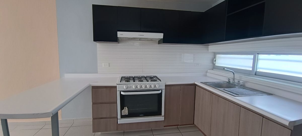 5 of 25: Planta Baja - Cocina