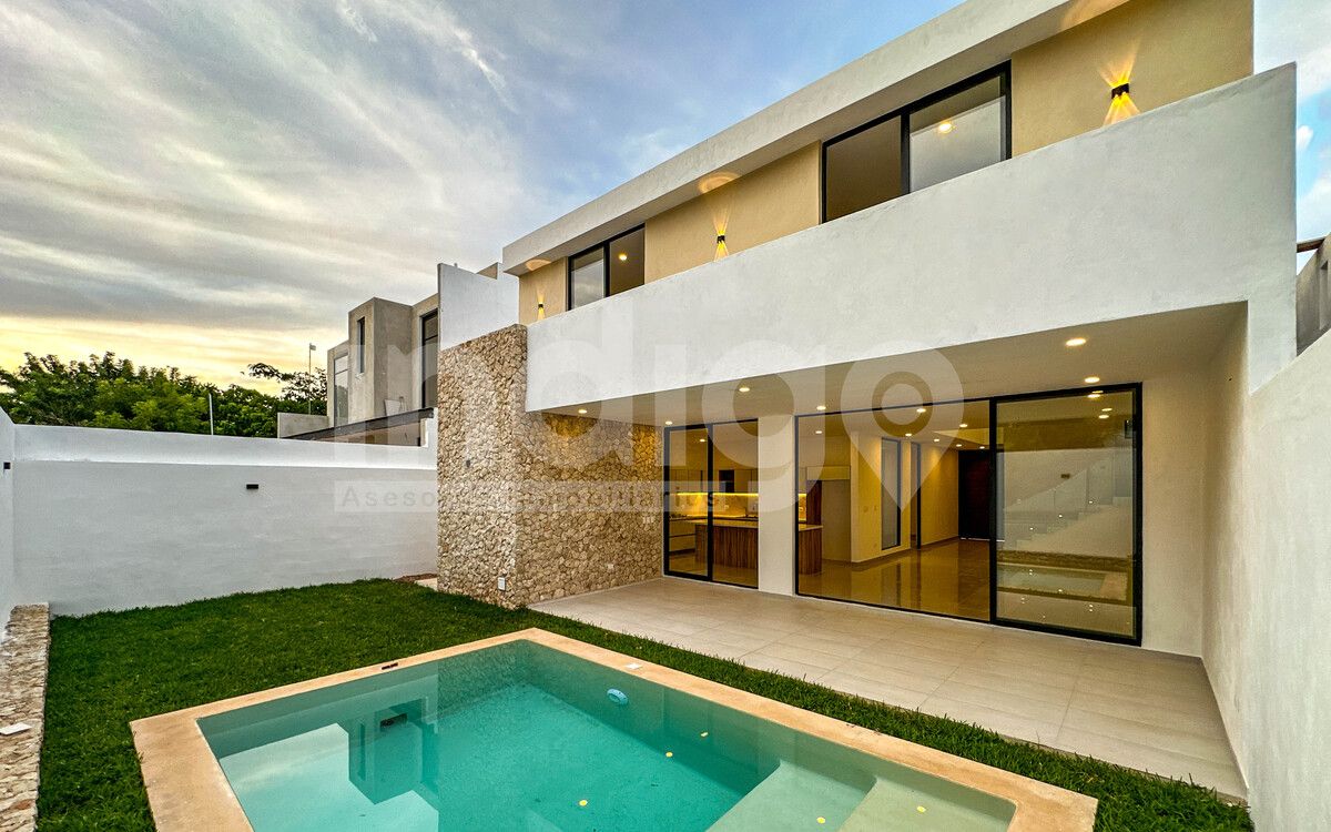 Casa en Venta en Mérida Modelo Koque 4R en Privada Plenum, Cholul