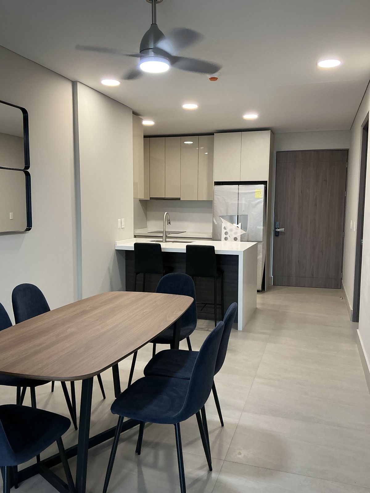 1 of 16: cocina y comedor