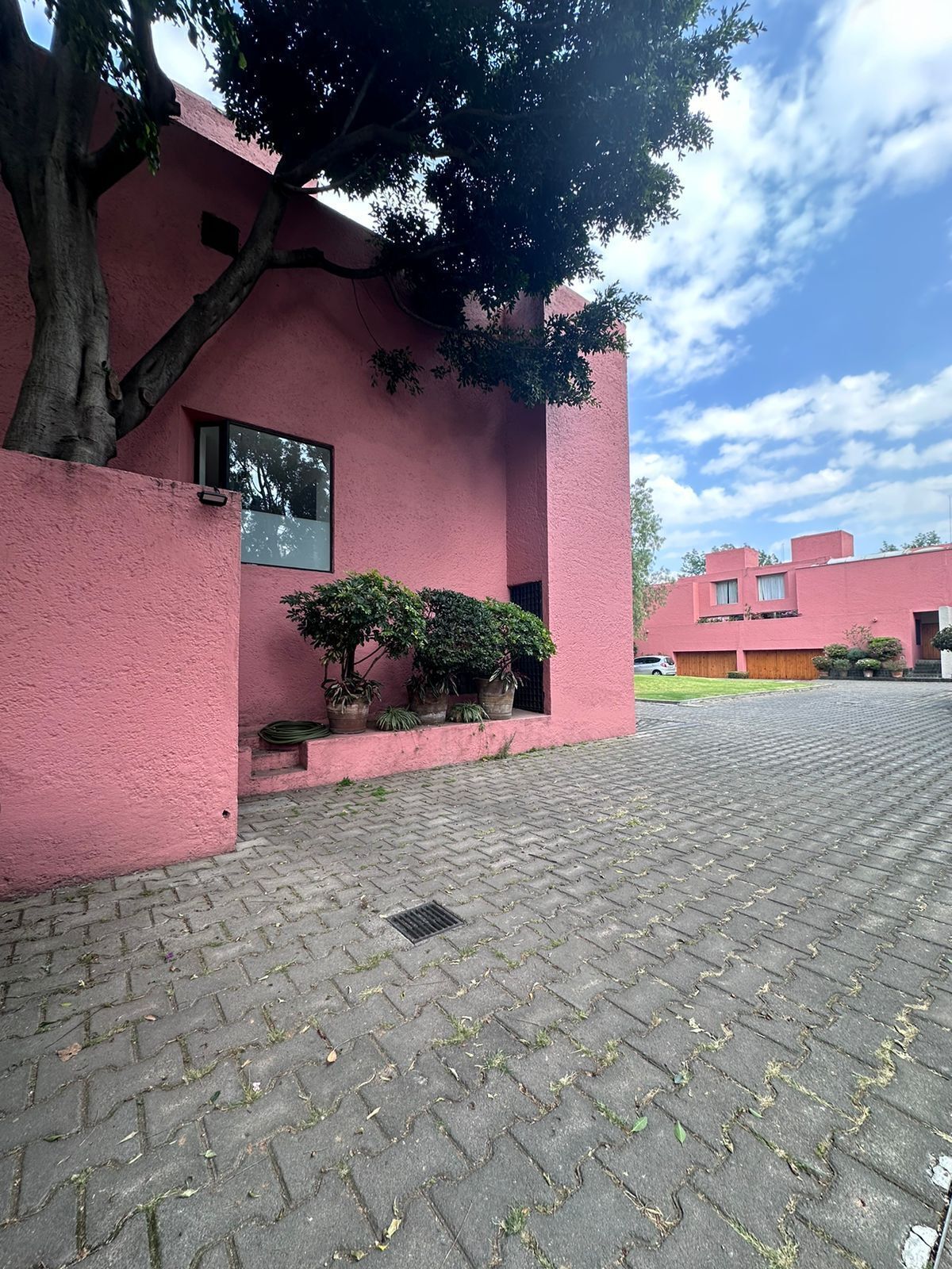 4 de 37