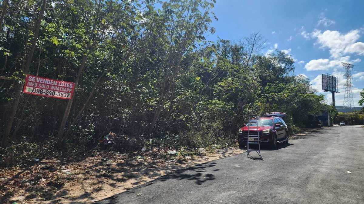 1 of 3: TERRENO AV HUAYACAN VENTA