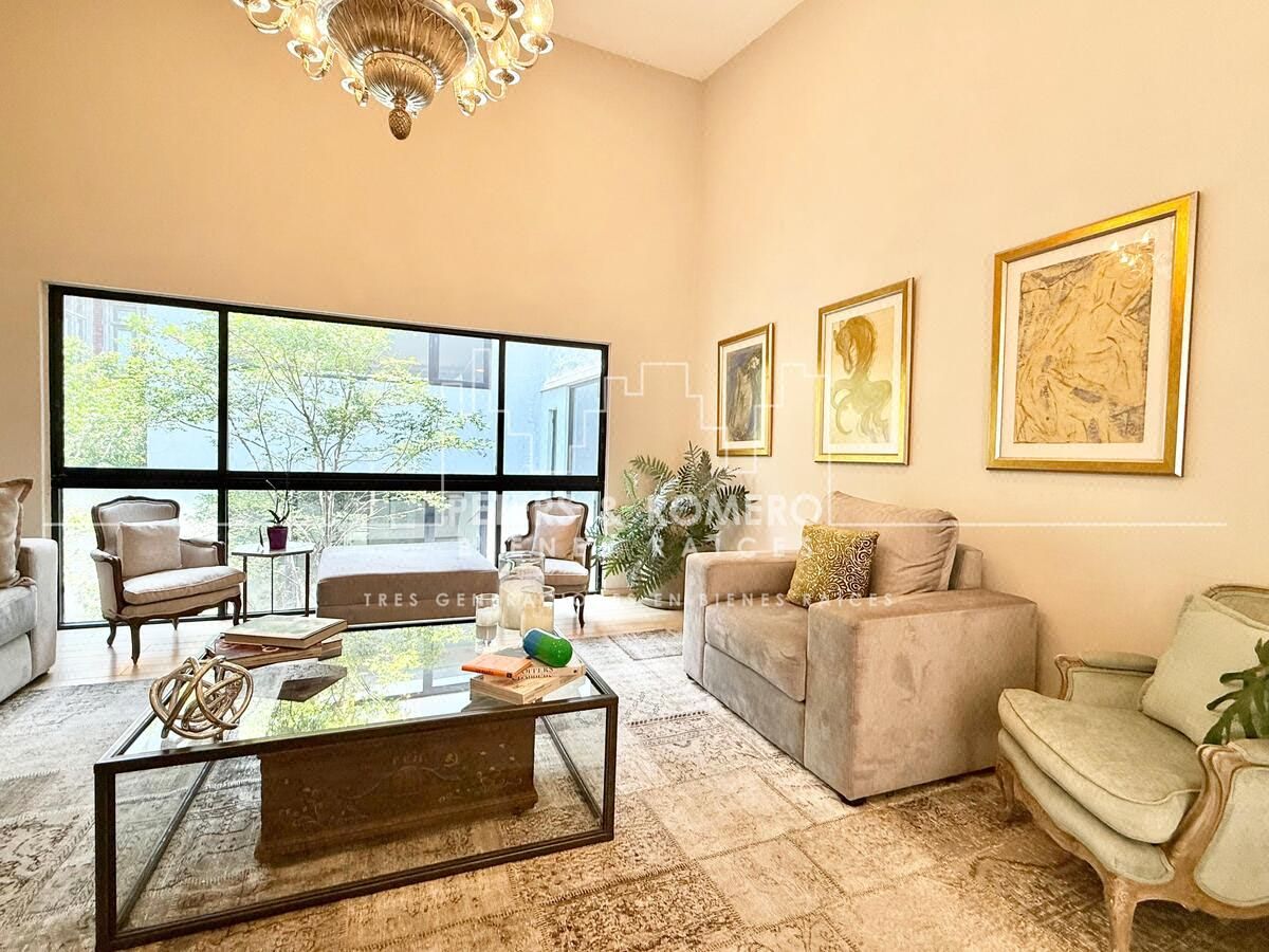 Casa en Venta en Bosque de las Lomas