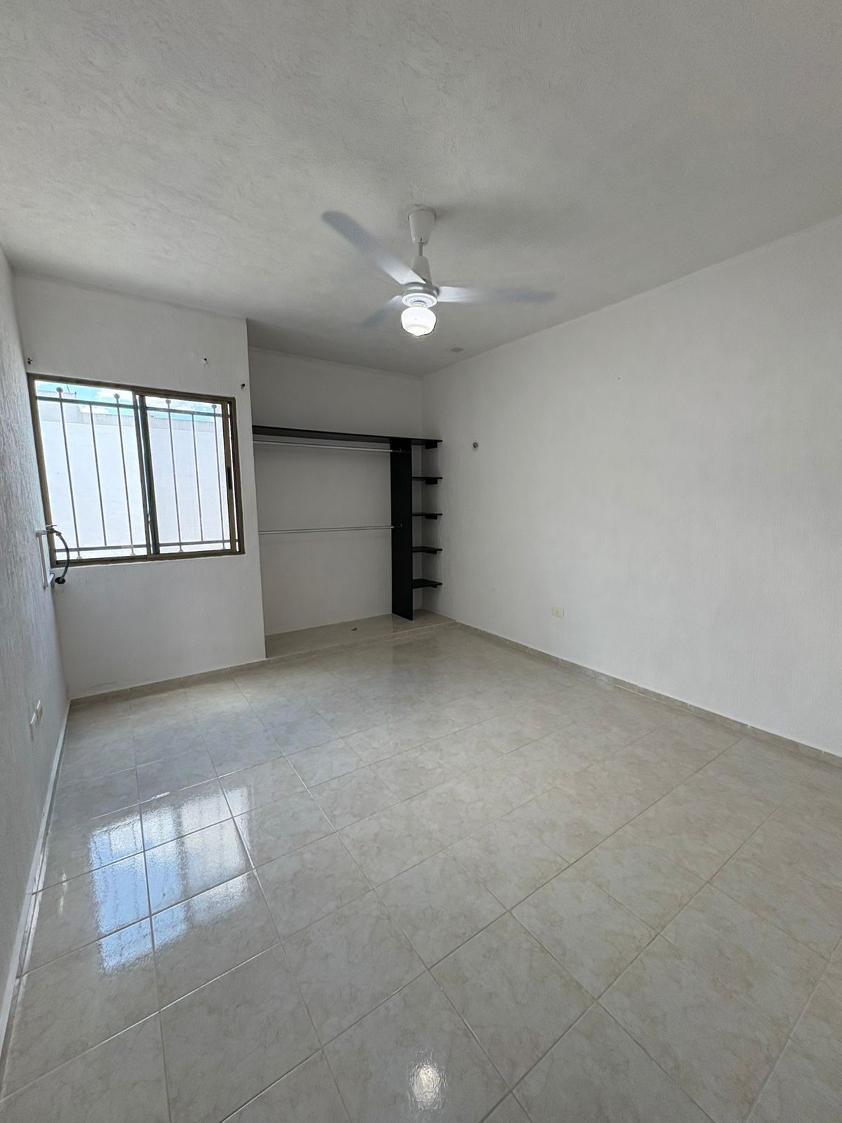 7 de 12: HABITACIÓN 2