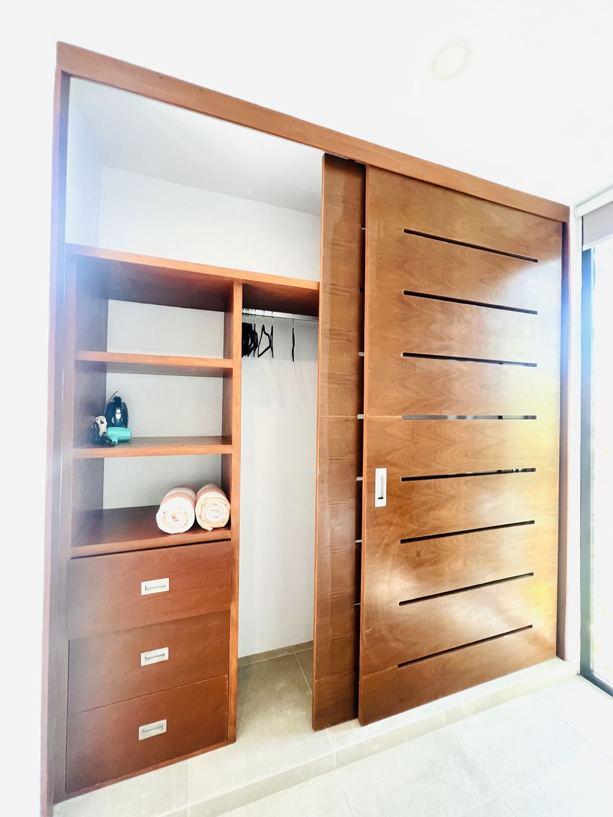 14 of 22: Closet