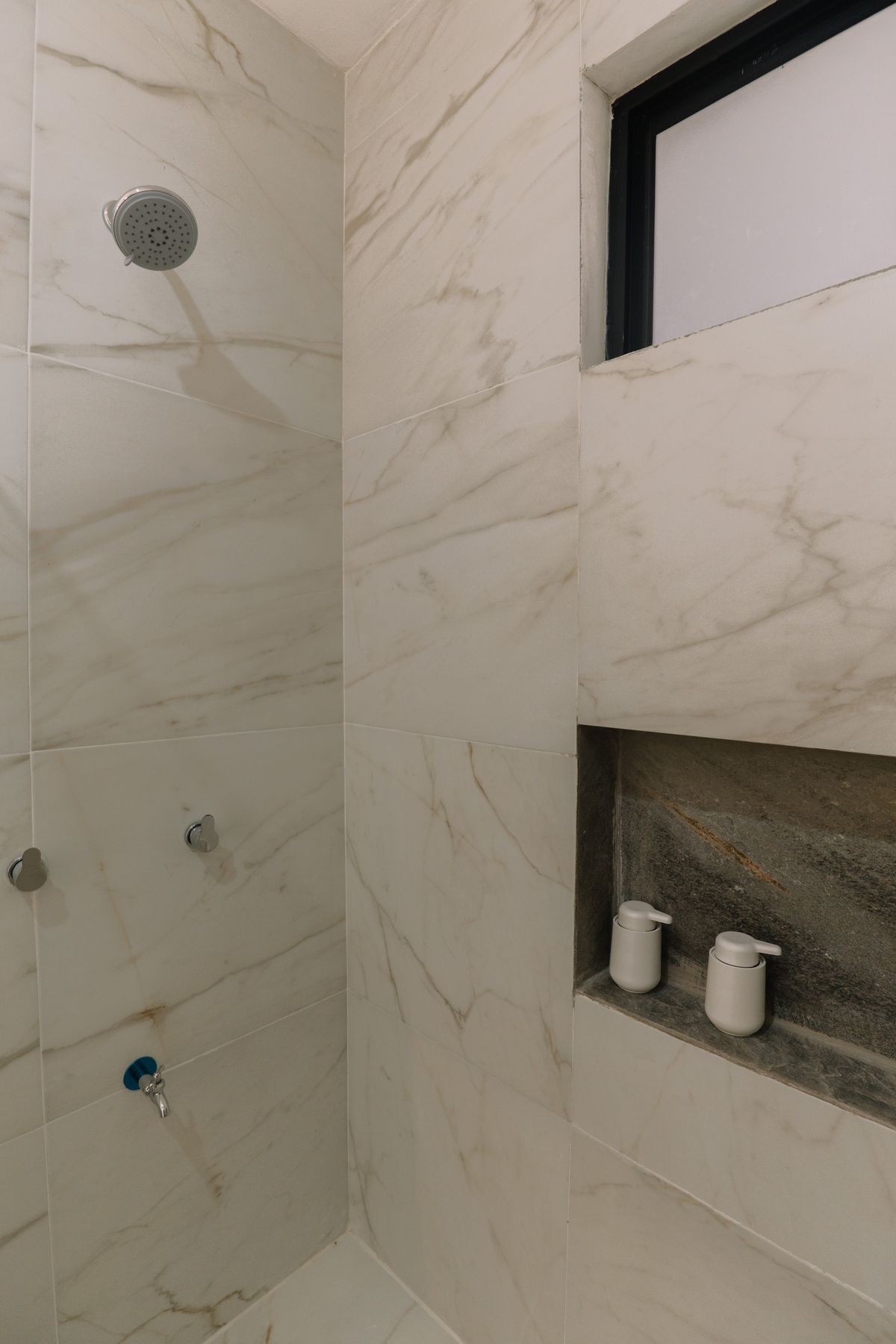 15 of 20: Departamento muestra