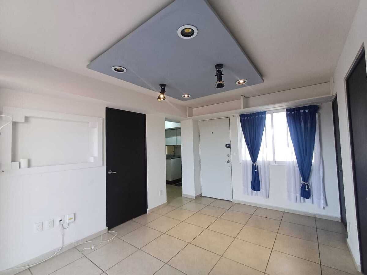 3 de 16: Sala comedor