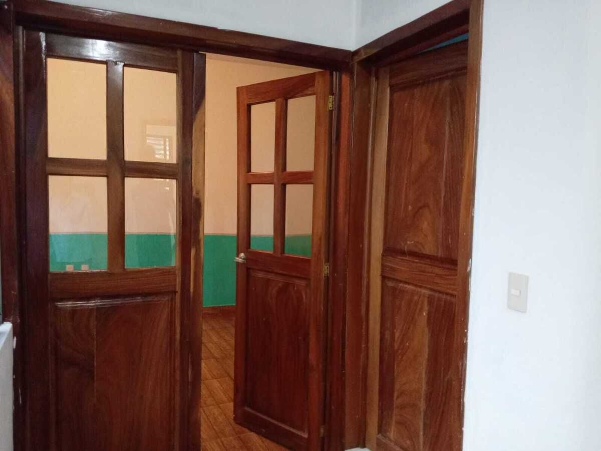 2 de 22: HABITACION POSTERIOR, UBICADA EN PRIMER NIVEL