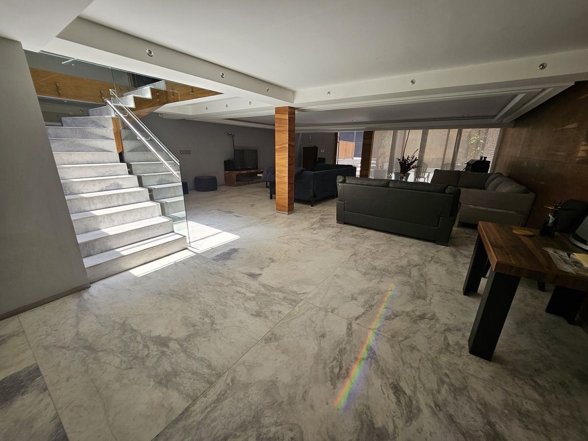 Casa en Venta en Fuente De Diana con 4 Recámaras, 3 Baños y 390 Metros Cuadrados Casa en Venta en Fuente De Diana con 4 Recámaras, 3 Baños y 390 Metros Cuadrados