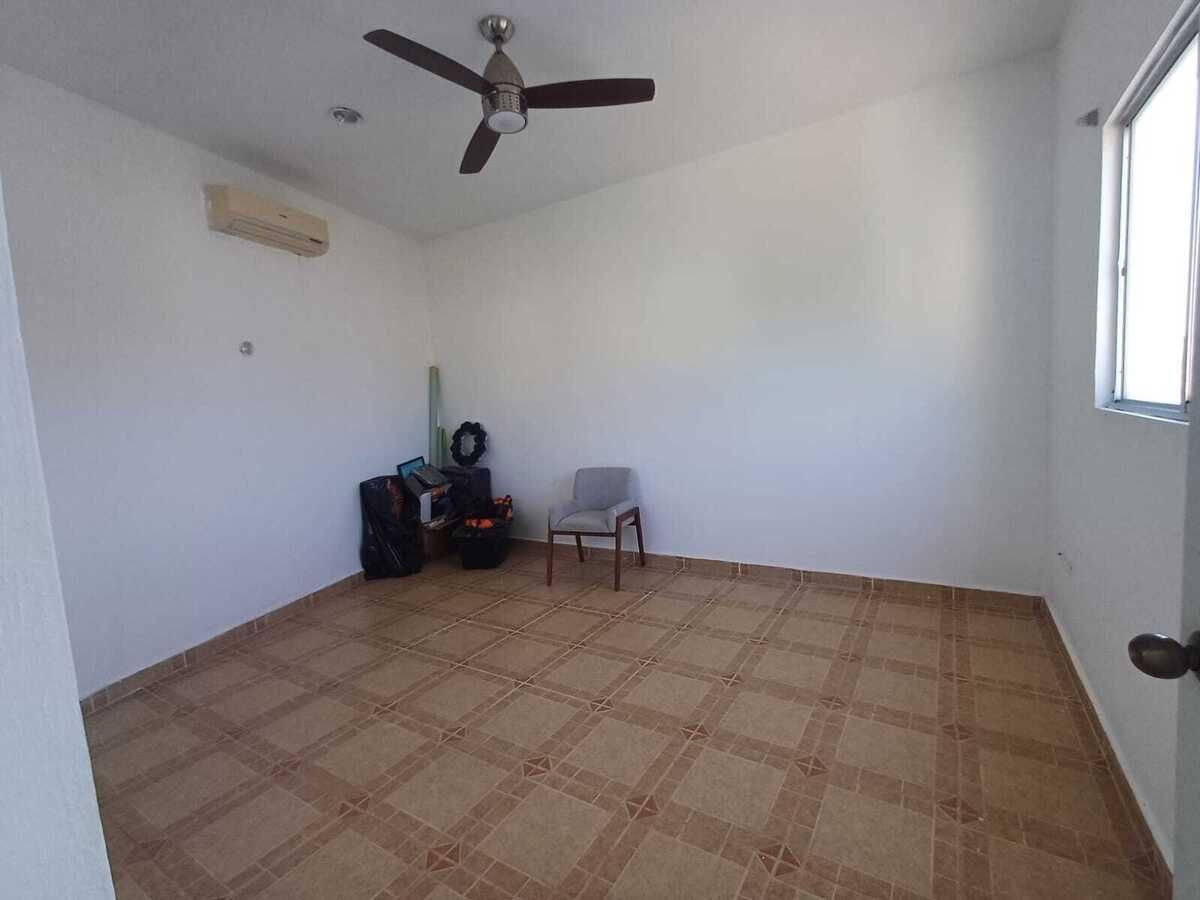 23 de 30: Recamara separada de la casa