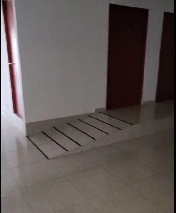 4 de 8