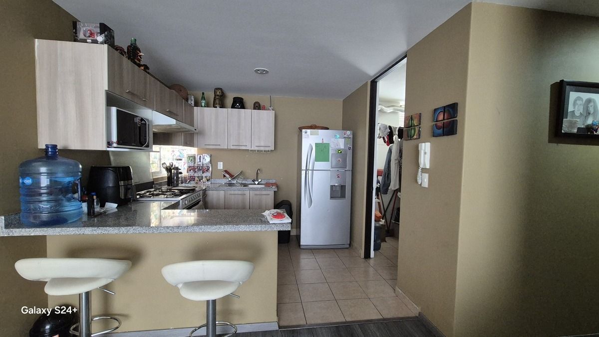 Cocina integral con barra