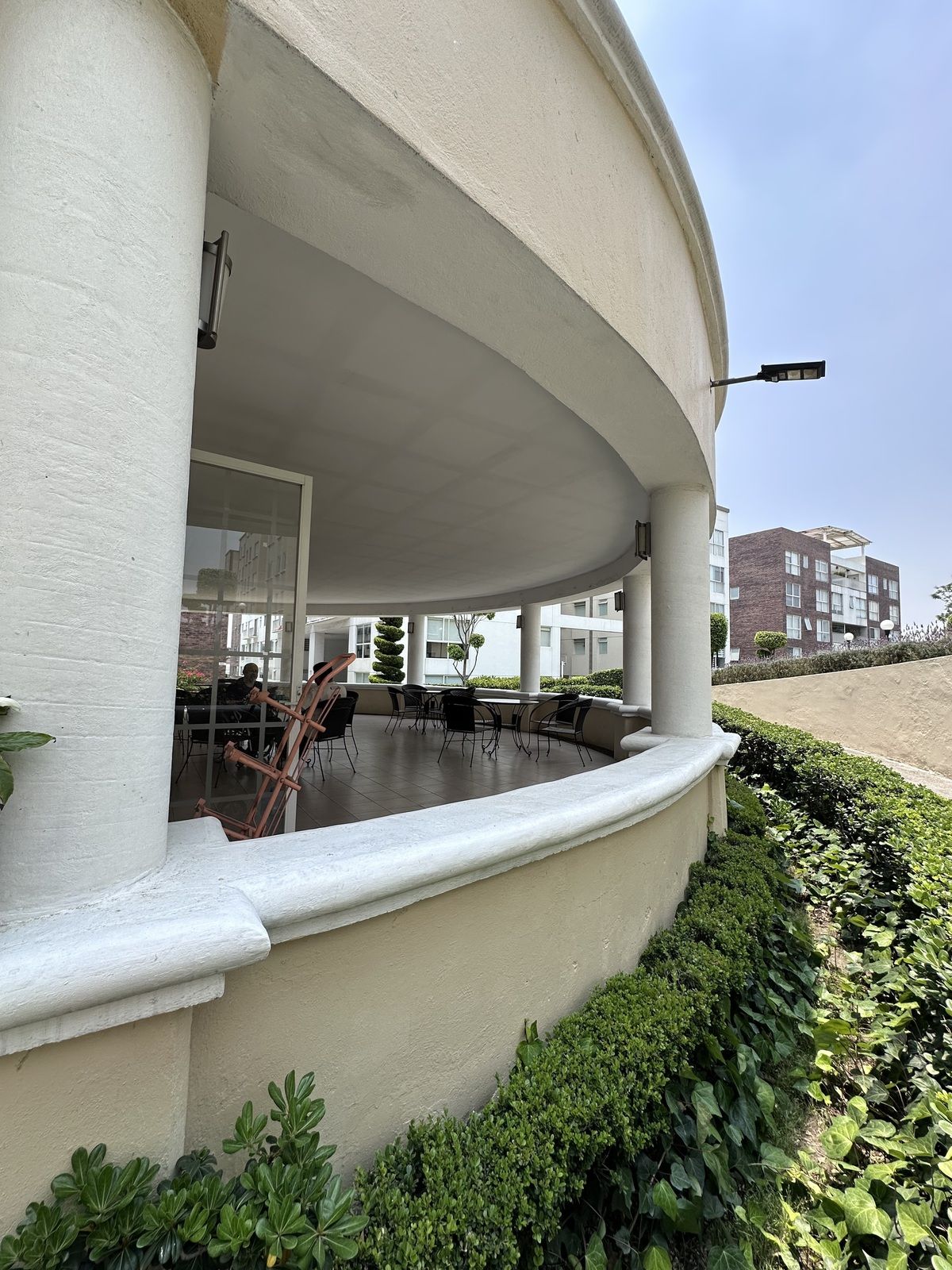 5 de 35: Cafetería