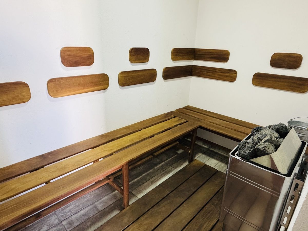 21 de 26: Sauna
