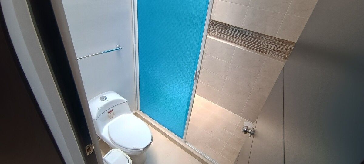 21 de 31: PA - Recámara #2 Principal con Vestidor y Baño Completo
