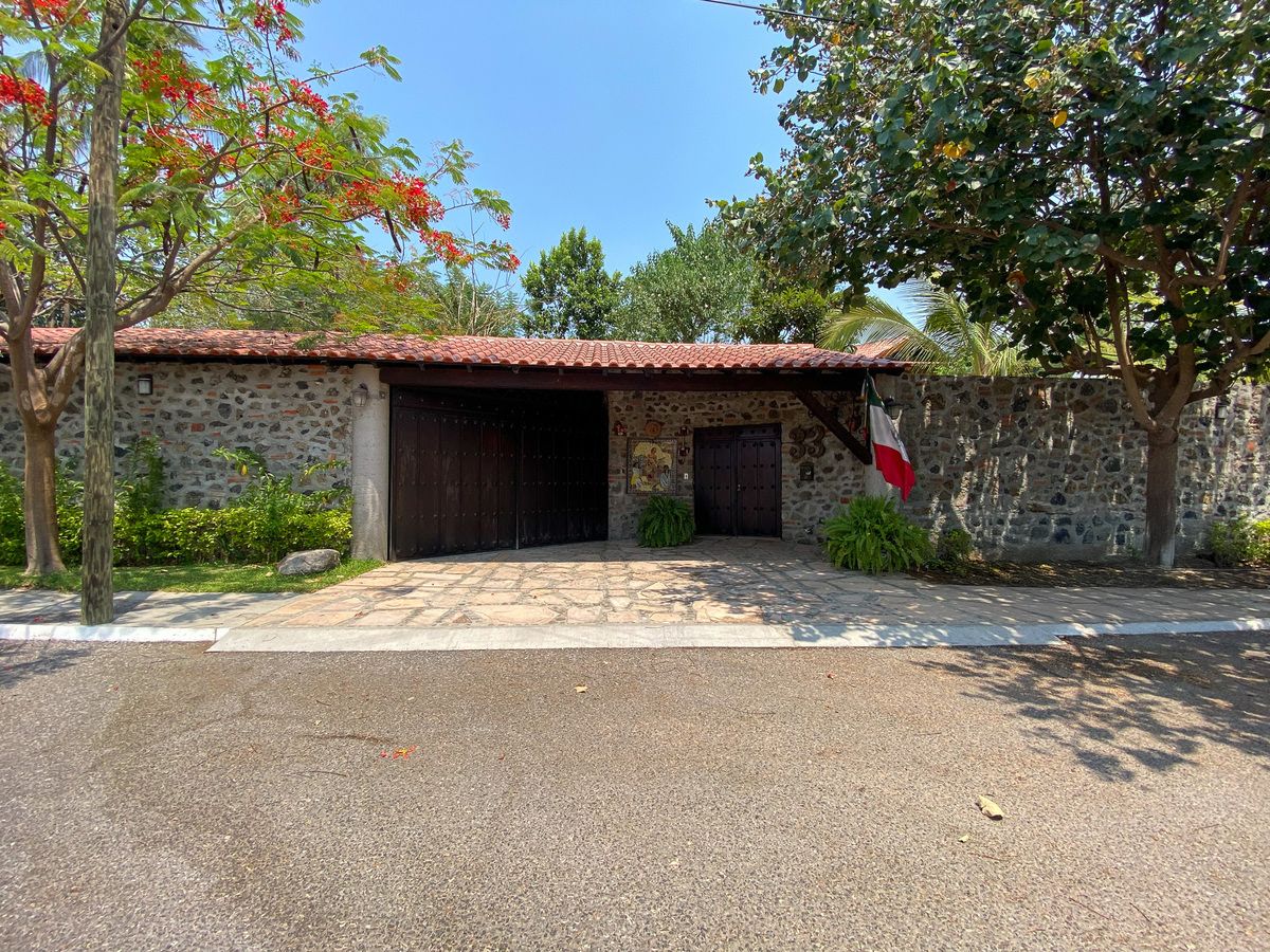 Venta de Casa en Club de Golf Santa Fe Morelos