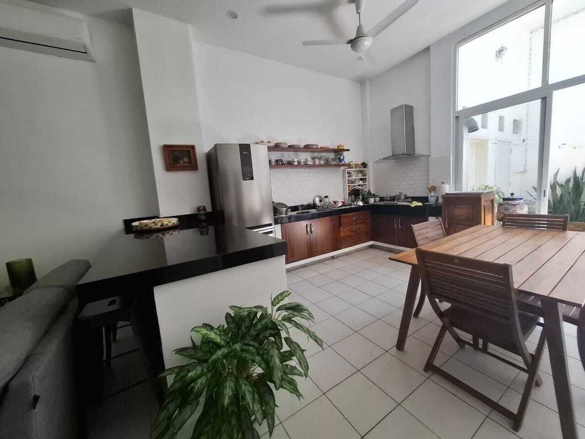 6 of 22: kitchen