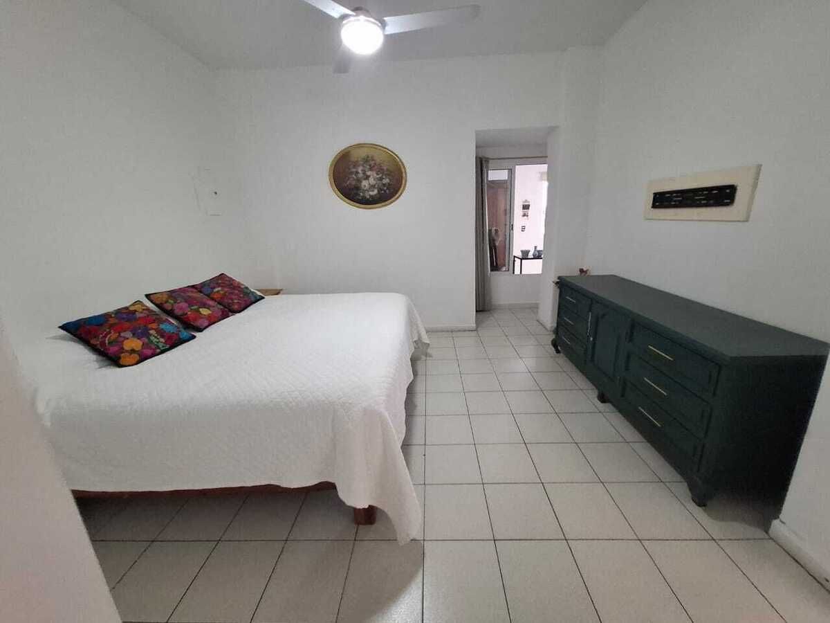 16 of 22: 2nd bedroom