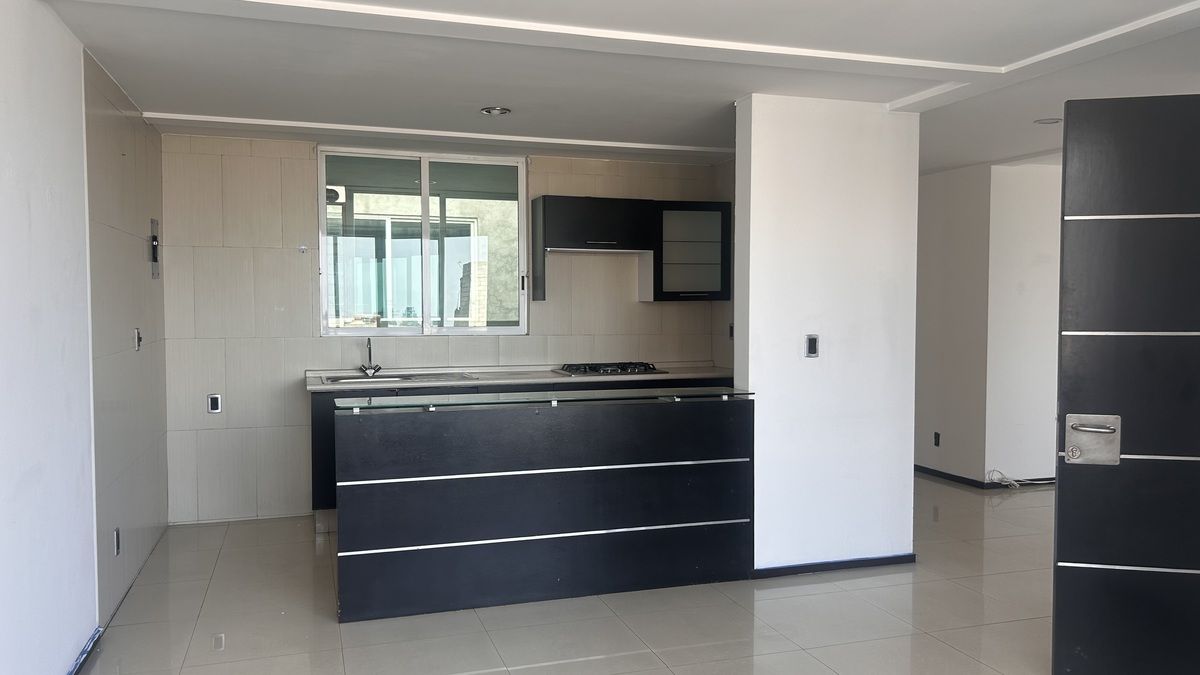 4 of 20: COCINA