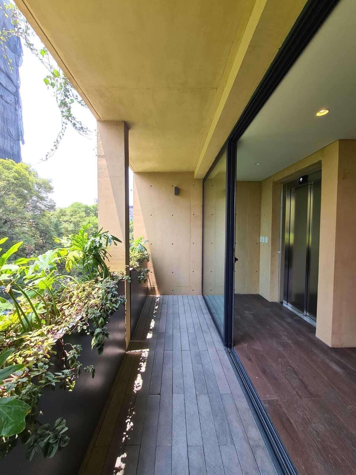 1 de 26: Terraza privada