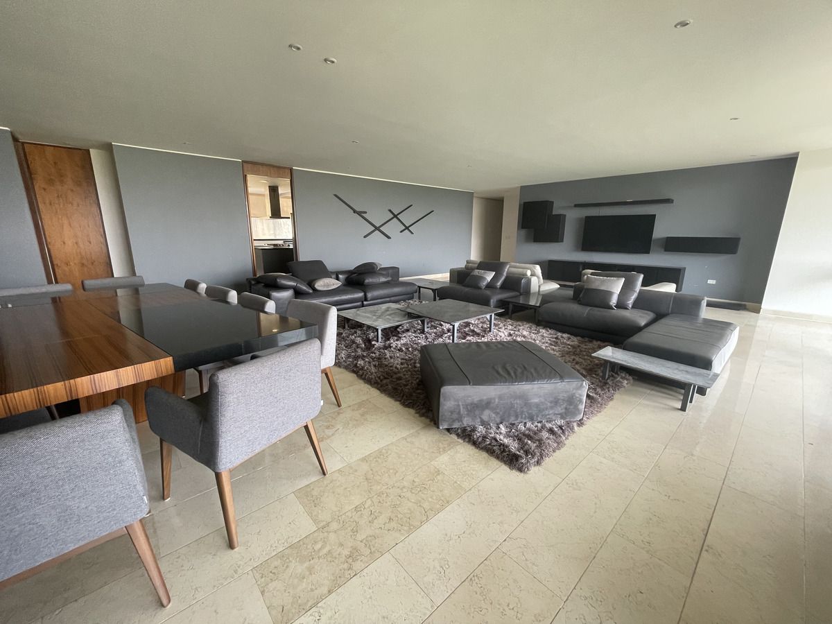 5 de 35: Sala-comedor