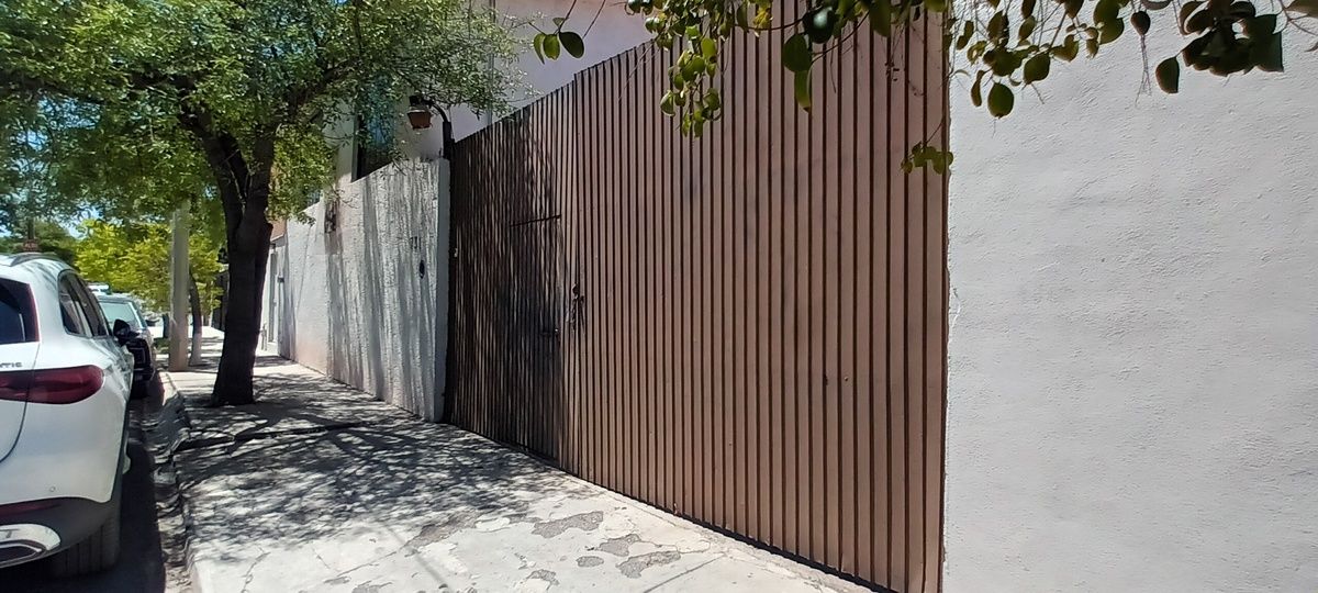 2 de 16