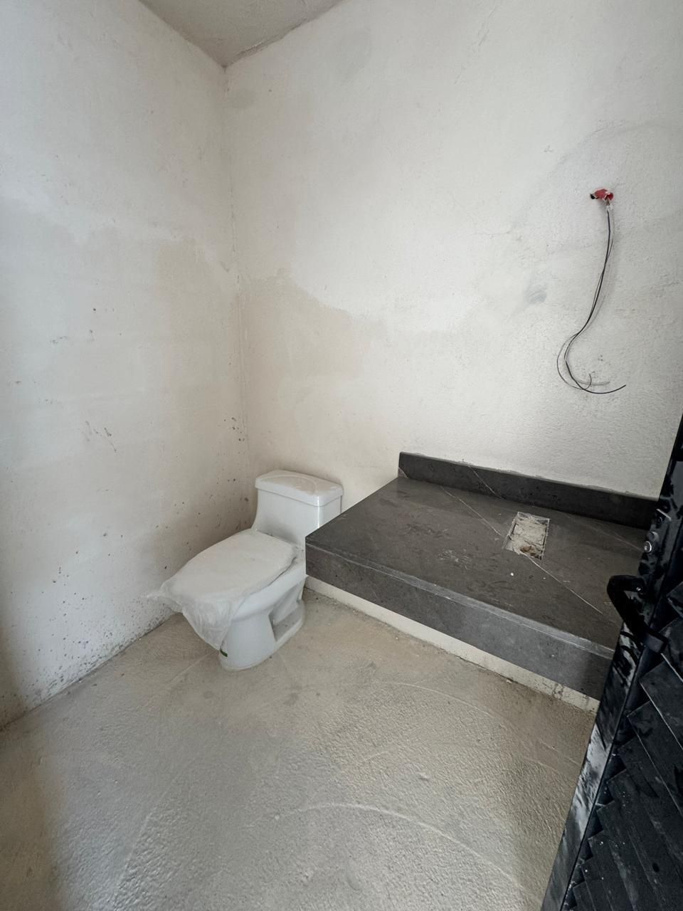 24 de 25: Baño del Roof