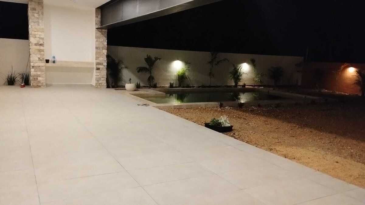 27 de 31: amplia terraza y alberca